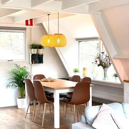 La Petite Maison *