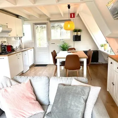 La Petite Maison Дом отдыха *